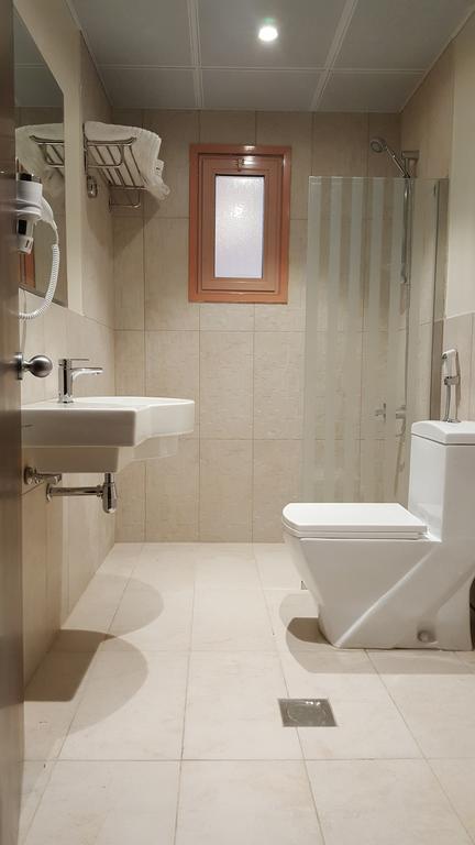 ריאד Burj Alhayat Hotel Suites Olaya מראה חיצוני תמונה