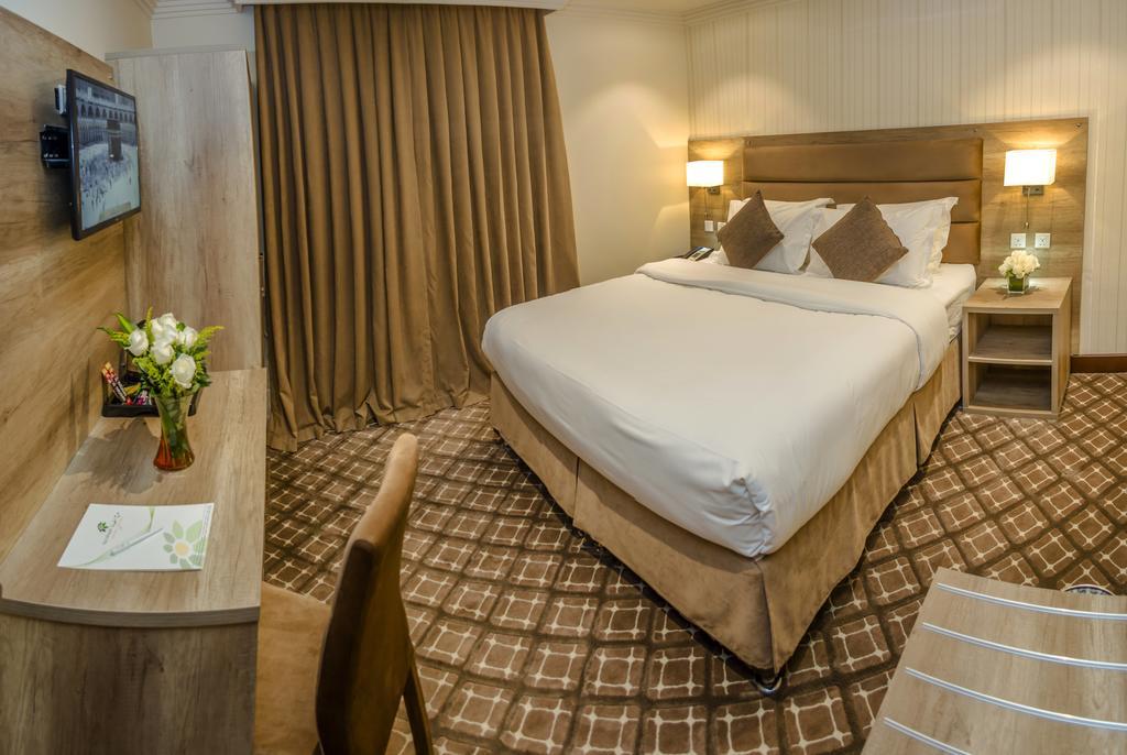 ריאד Burj Alhayat Hotel Suites Olaya מראה חיצוני תמונה