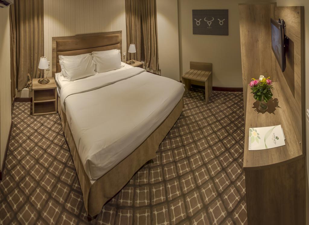 ריאד Burj Alhayat Hotel Suites Olaya מראה חיצוני תמונה